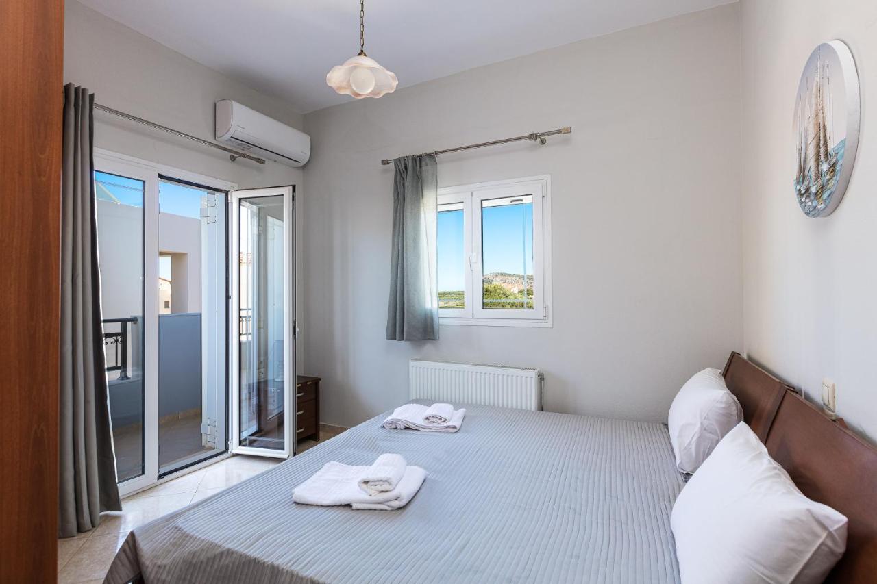 Helena'S Aparthotel , Scaleta Prínos エクステリア 写真