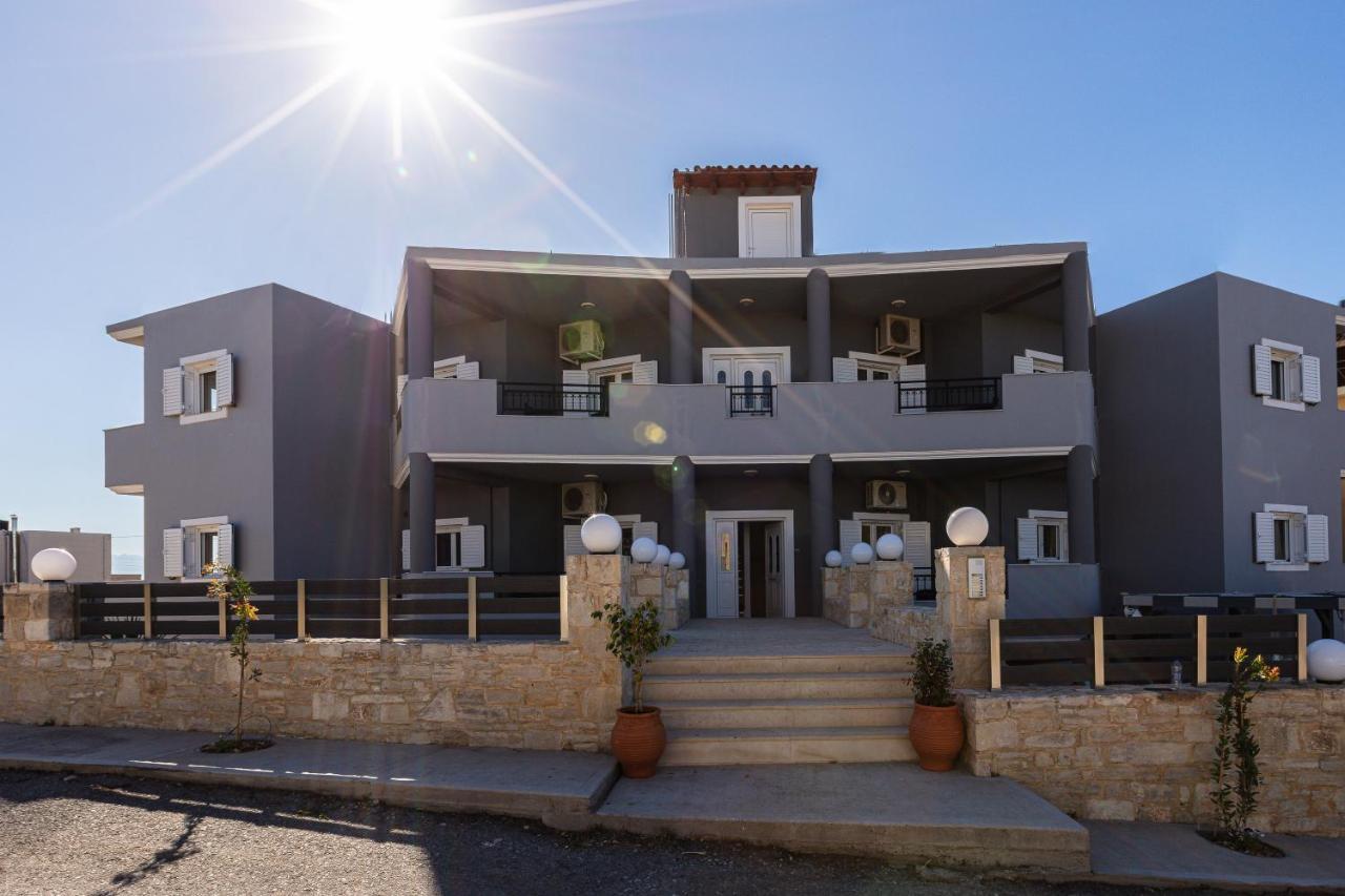 Helena'S Aparthotel , Scaleta Prínos エクステリア 写真